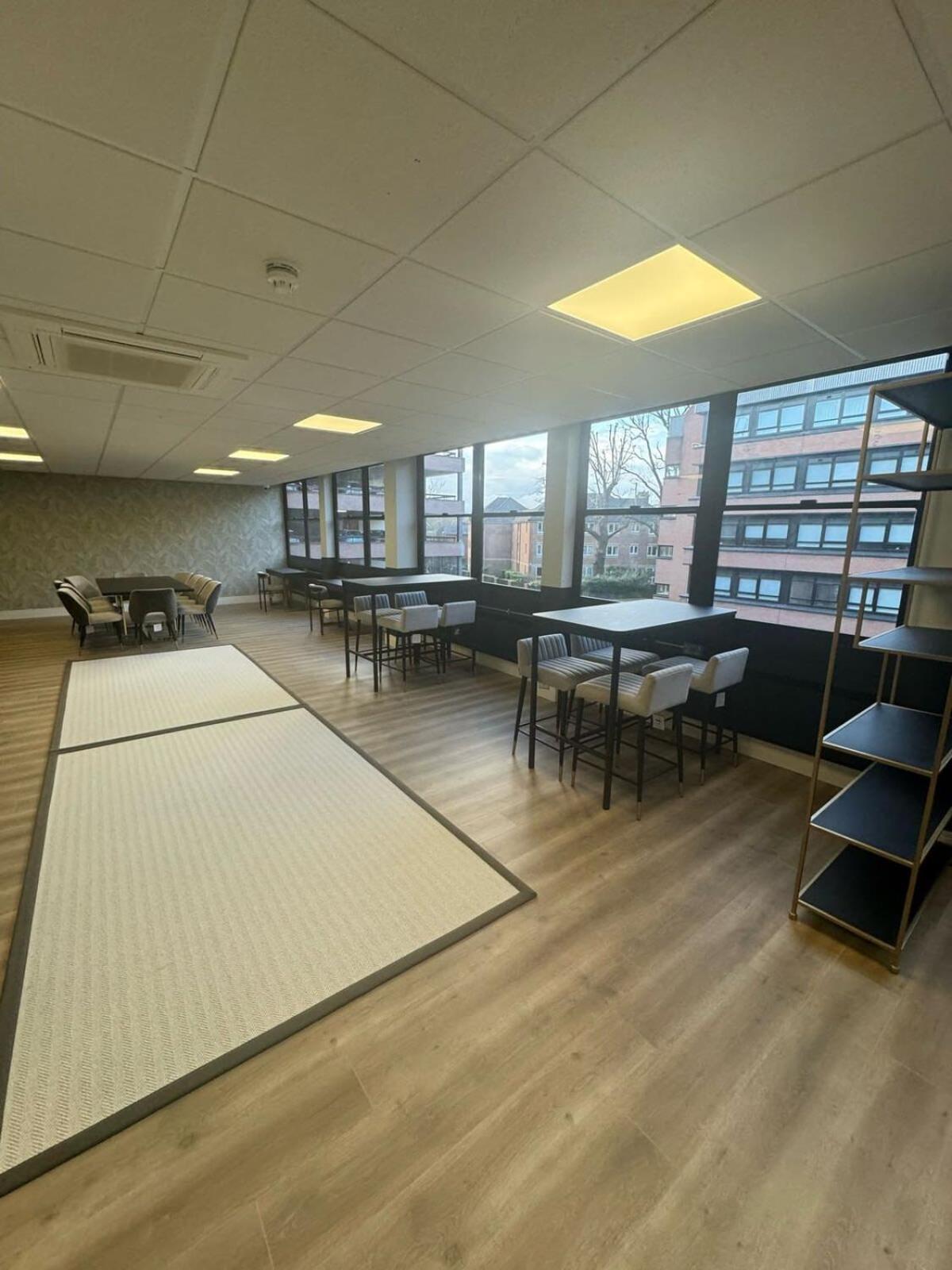 Bright Contemporary Studio In East Grinstead Bagian luar foto